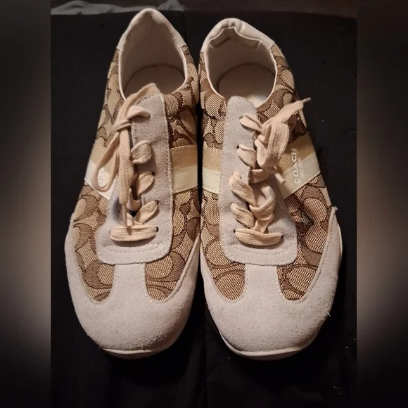 Coach Kelson Sneakers - Picture 2 of 8